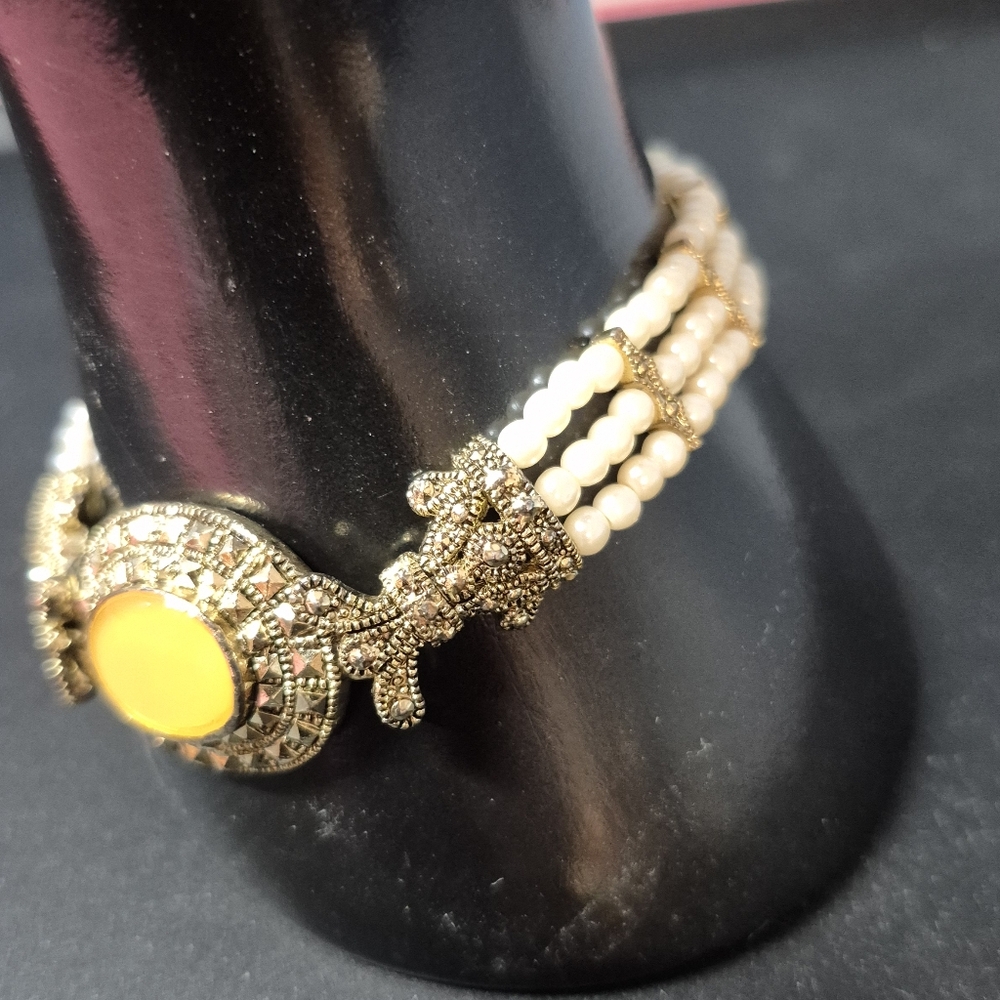 Gold and Cream Elegant Bracelet Jewelry